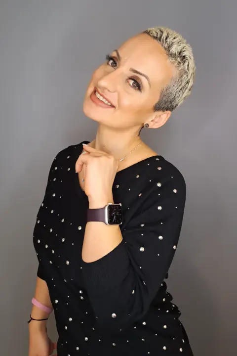 Model posing for a photoshoot